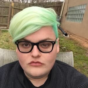 Meet your Posher, Dalton